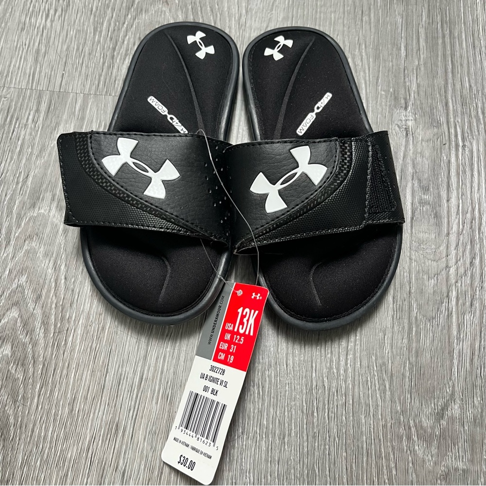Under Armour Kids Slides Size 13 NEW